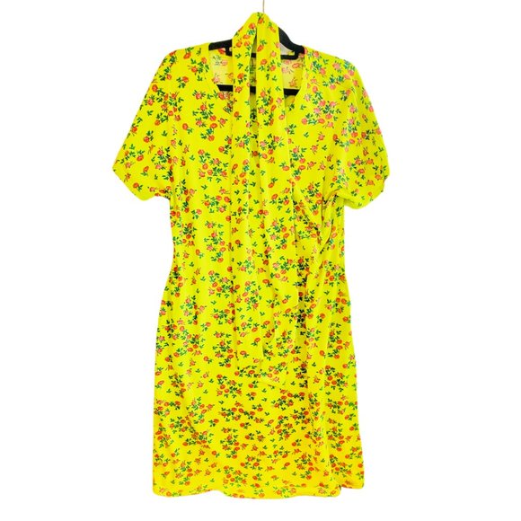 LuLaRoe Dresses & Skirts - Yellow Floral Lularoe Marly Dress
